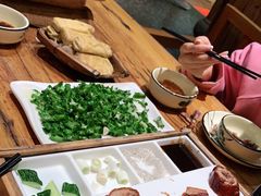 -老滇山寨•云南特色菜•地方菜•民族风情歌舞表演(金碧店)