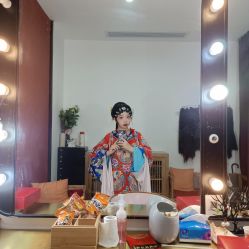 -盘子女人坊生日照·摄影馆(华强店)