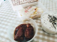 -卢大鲜鱼头捞饭(美利广场店)