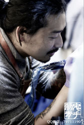 -鬼手纹身小鬼店