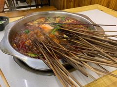 -李记串串香(李子坝店)