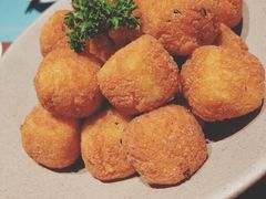 -大树餐厅(益田假日店)