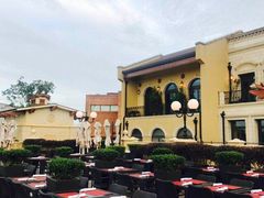 -WOLFGANG PUCK KITCHEN & BAR(迪士尼小镇店)