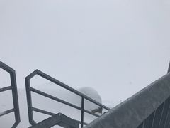 -希尔特峰