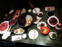 -老灶堂文创火锅(文艺路店)