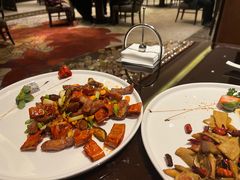 -大理实力希尔顿酒店御璽中餐厅YUXI – CHINESE RESTAURANT