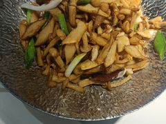 -建哥老菜馆(瑞达公寓一店)