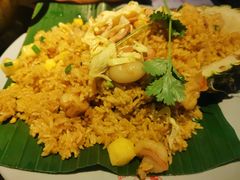 原只菠萝炒饭-大头虾越式风味餐厅(光明广场店)