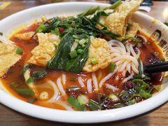 -螺小胖柳州螺蛳粉(钟楼总店)