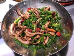 -松沪名灶·豆浆鱼头·新上海菜(飞航吾悦广场店)