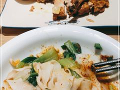 -秦香阁·西北家常菜(徐汇日月光中心店)