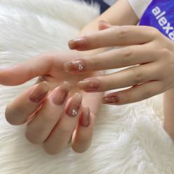 -Meet Nail 美睫·美甲