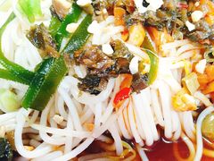 芽菜拌粉-中央财经大学-食堂