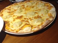 榴莲披萨-JINNS锦时 steak&pizza(浸信会礼拜堂旧址店)