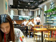 -麻小劲菌汤麻辣烫(体育西路店)