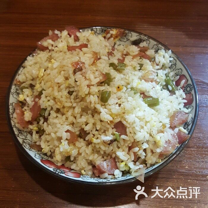 老头爱马仕酸豇豆炒饭图片 