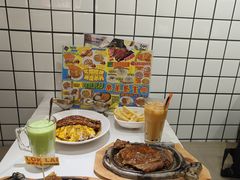 -樂麗餐室 · 本地茶餐廳(扬名广场店)