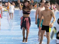 -欢乐水魔方水世界