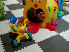 -爱萌盟婴童成长中心(泛悦店)
