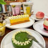 高颜值法式甜品✨这一桌精致得我都不忍下手