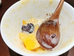 -小团圆糖水铺(襄阳南路店)