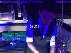 -VENU+海景酒廊