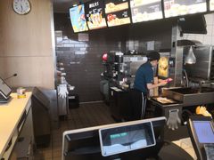 -麦当劳(三亚凤凰机场店)
