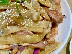 手撕葱油鸡-东山茶寮(新安店)