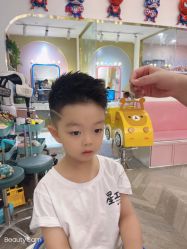 点击看大图 -Oh my head 儿童理发(丹尼斯大卫城店)