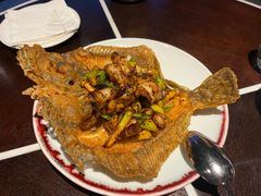 黑松露多宝鱼-杭州西子湖四季酒店·金沙厅