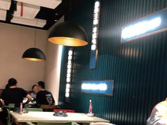 大堂-味上湘菜馆(岳麓山店)