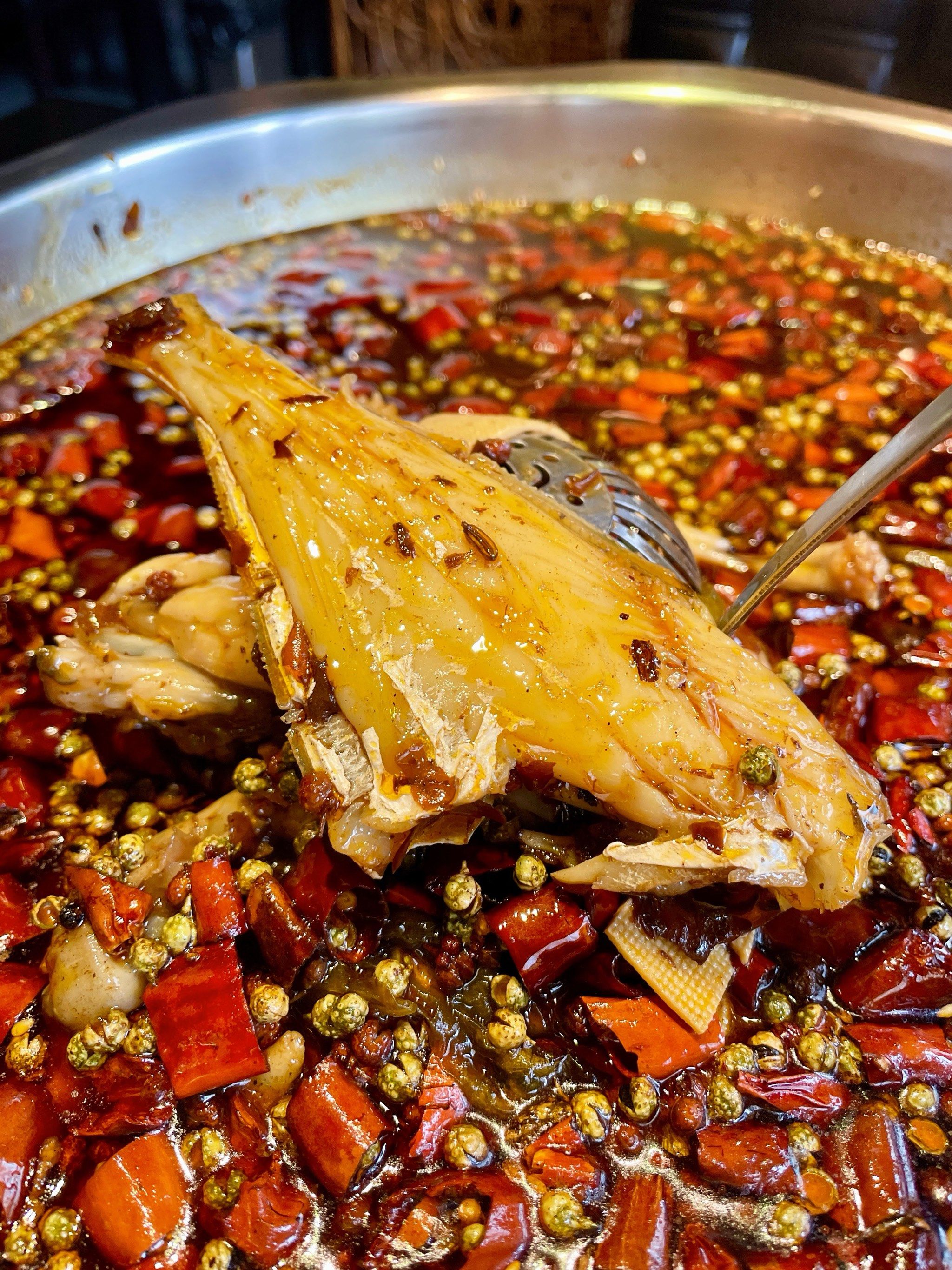 这家鱼火锅,每一口都是麻辣诱惑