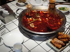 -蛙一刀·麻椒鱼火锅(金仙桥店)