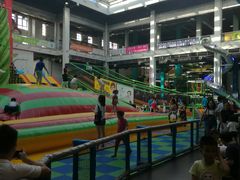 -蒙特利亲子乐园