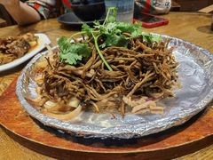铁板茶树菇-新木器时代餐厅(太湖新天地店)