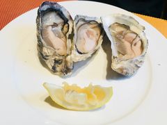 -大中华希尔顿酒店-念自助餐·嗨啤·小龙虾