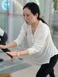 -爱尔乐美孕产瑜伽·普拉提