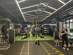 -懒人Club健身(卓越时代广场店)