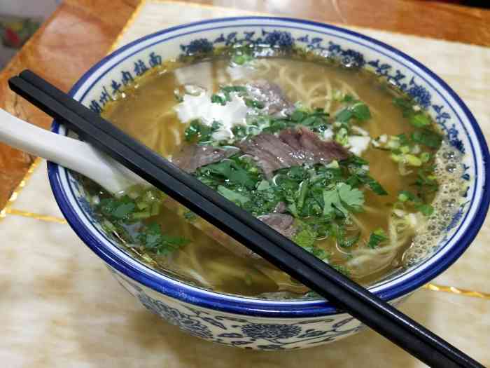 兰州拉面(龙田东路店)-"旺角广场开了一家陕西面馆好久了,今天正好.