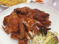 大鹏窑鸡-鹏城人家海鲜酒家·23年老字号(较场尾店)