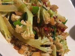 -爱碗亭·鲜炒湖南菜(壹城中心店)