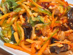 -青瓦餐厅·生鱼片·韩园烤肉(西塔店)