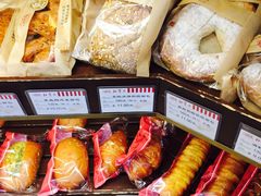 -红宝石·鲜奶小方·海派西点房(联洋店)