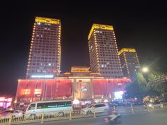 -运河城商业摩尔(太白楼路店)