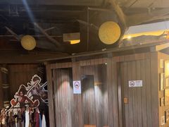 -暴风岛沉浸式体验馆(百联世纪店)