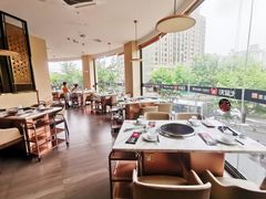 靠窗位-七欣天(浦东羽山乐坊店)