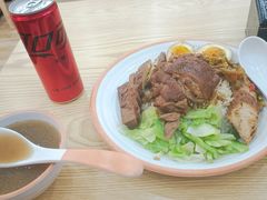 -瑞霖·隆江猪脚饭