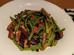 紫苏炒三宝-味食家市师鸡(三元里店)