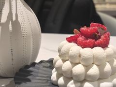 -潮一不贰·西式简餐·法式甜品(外滩店)