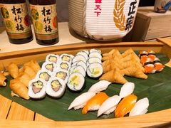 -岷山饭店-芝芝自助餐厅